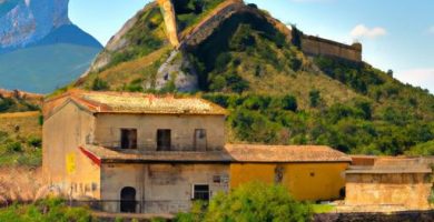 Albergue castillo de san servando