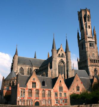 Plaza de jan van eyck brujas