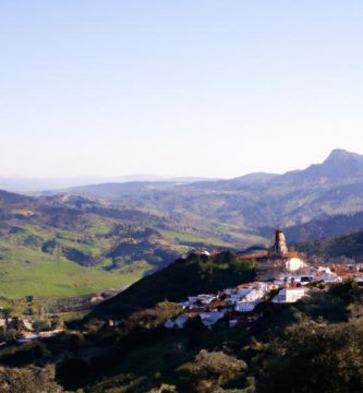 Villa medieval zahara de la sierra