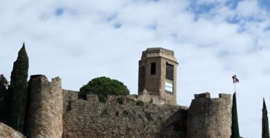 Montblanc medieval muralla de santa tecla montblanc